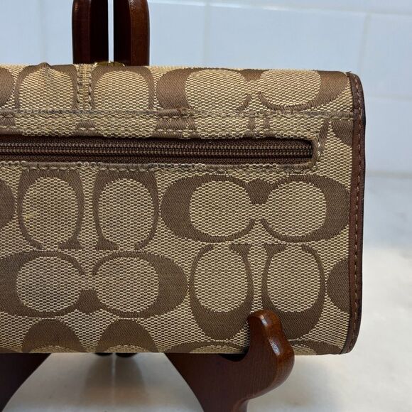 Coach Ashley Jacquard Signature Logo Full Size Wallet - Picture 6 of 15